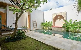 Luna Ola Villa Berawa